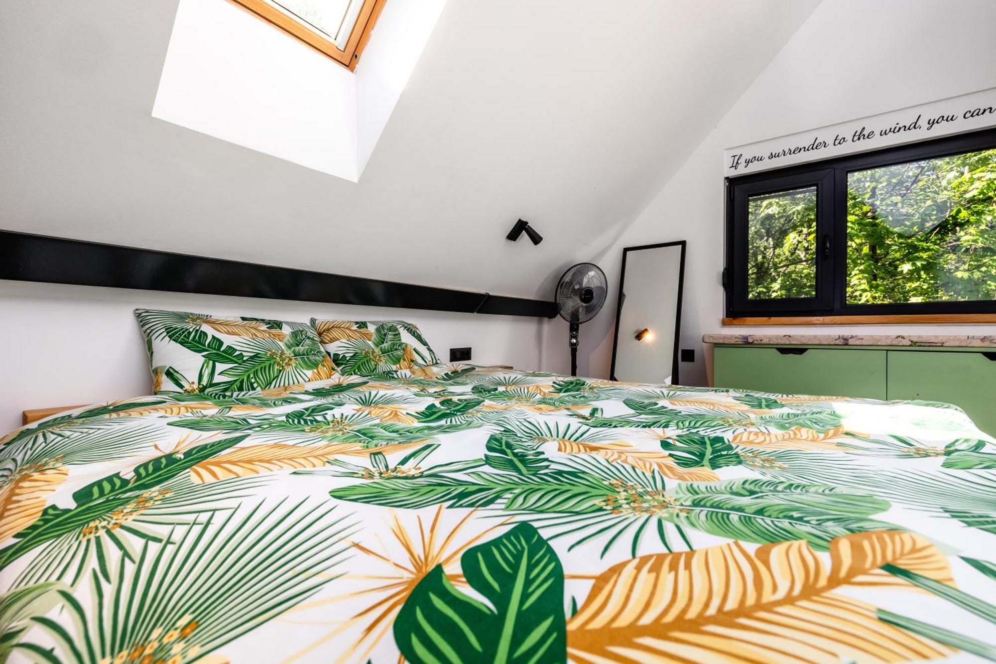 Apartamento Tree Elements Treehouse Retreat Slunj Exterior foto